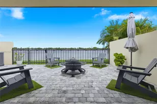 19009 NW 64th Ct, Hialeah, FL 33015 - Photo 1