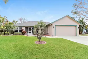 820 SW Dalton Ave, Port Saint Lucie, FL 34953 - Photo 1