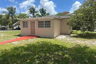 12555 NW 10th Ave, North Miami, FL 33168 - Photo 1