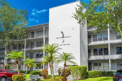 101 SW 132nd Way #315J, Pembroke Pines, FL 33027 - Photo 1