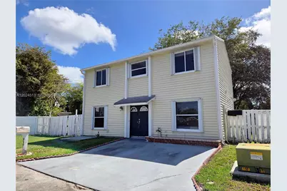 854 SW 8th Pl, Florida City, FL 33034 - Photo 1