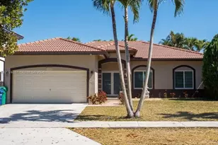 14127 SW 161st Pl, Miami, FL 33196 - Photo 1
