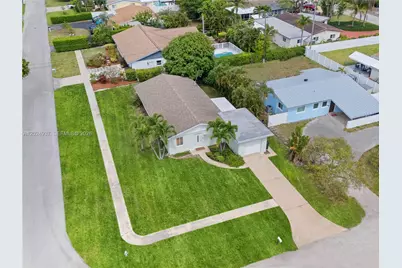 4301 NE 5th Ave, Boca Raton, FL 33431 - Photo 1