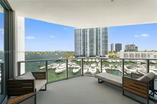 17301 Biscayne Blvd, North Miami Beach, FL 33160 - Photo 1