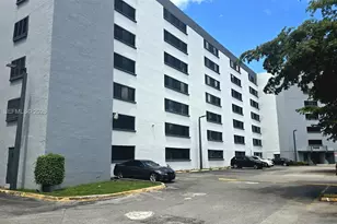 9688 Fontainebleau Blvd, Miami, FL 33172 - Photo 1