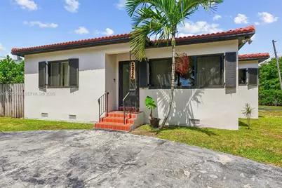1224 N 26th Ave, Hollywood, FL 33020 - Photo 1