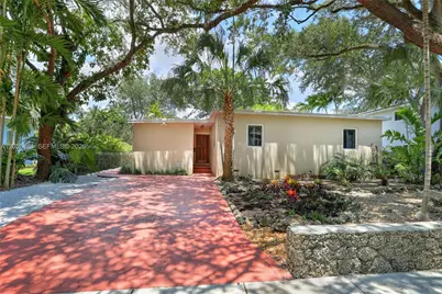 5835 SW 49th St, Miami, FL 33155 - Photo 1