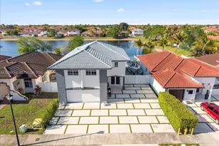 15341 SW 36th St, Miami, FL 33185 - Photo 1