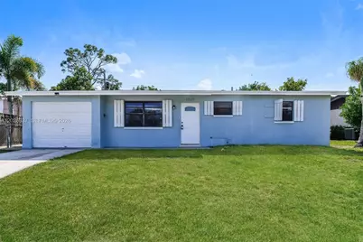 1389 Meadowbrook Dr, West Palm Beach, FL 33417 - Photo 1