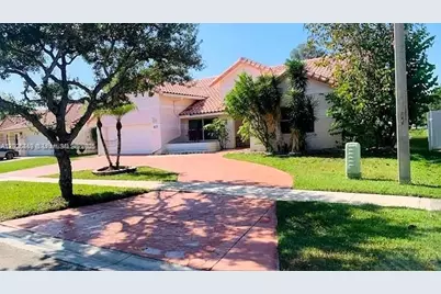 16373 NW 16th St, Pembroke Pines, FL 33028 - Photo 1