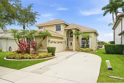 18443 NW 13th St, Pembroke Pines, FL 33029 - Photo 1