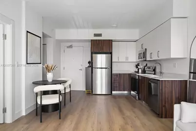 2479 NE 192nd St #303, Miami, FL 33180 - Photo 1