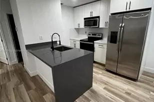 15669 SW 73rd Cir Terrace, Miami, FL 33193 - Photo 1