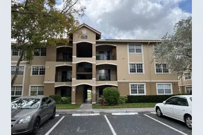 11700 SW 2nd St #13107, Pembroke Pines, FL 33025 - Photo 1