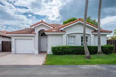 11252 NW 58th Ter, Doral, FL 33178 - Photo 1