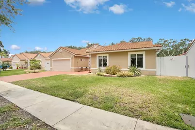 1910 SW 135th Way, Miramar, FL 33027 - Photo 1
