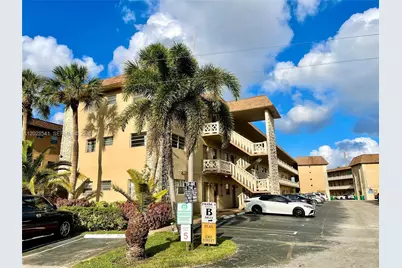 5021 W Oakland Park Blvd #309, Lauderdale Lakes, FL 33313 - Photo 1
