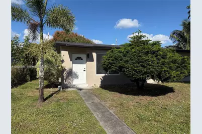7821 NW 30th St, Davie, FL 33024 - Photo 1