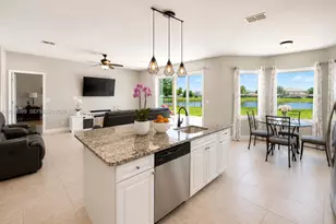 2813 Village Pine Terrace, Orlando, FL 32833 - Photo 1