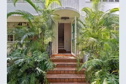 817 Lenox Ave #5, Miami Beach, FL 33139 - Photo 1