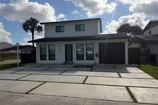 19203 NW 53rd Cir Pl, Miami Gardens, FL 33055 - Photo 1