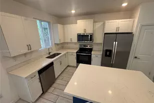 1048 SE 23rd Terrace, Homestead, FL 33035 - Photo 1