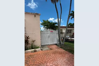 90 Flagami Blvd #2, Miami, FL 33144 - Photo 1