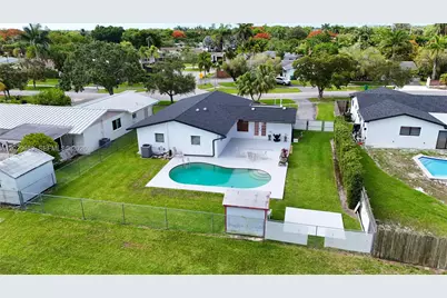 9605 SW 187th St, Cutler Bay, FL 33157 - Photo 1