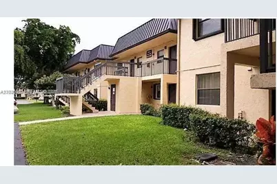 9117 NW 1st Ct #105, Pembroke Pines, FL 33024 - Photo 1