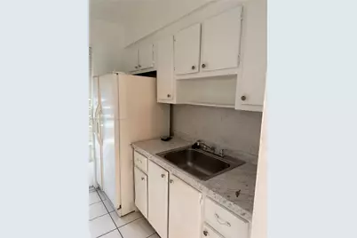 7811 Johnson St #3E, Pembroke Pines, FL 33024 - Photo 1