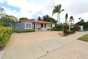 7281 SW 9th St, Miami, FL 33144 - Photo 1