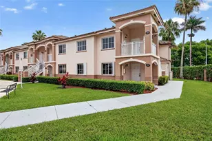 2721 SE 12th Pl, Homestead, FL 33035 - Photo 1