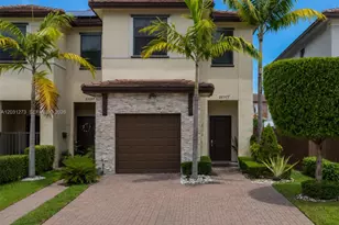 25377 SW 108th Ave, Homestead, FL 33032 - Photo 1