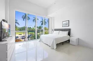 253 NE 2nd St, Miami, FL 33132 - Photo 1
