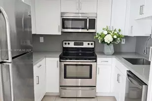 9070 SW 125th Ave, Miami, FL 33186 - Photo 1