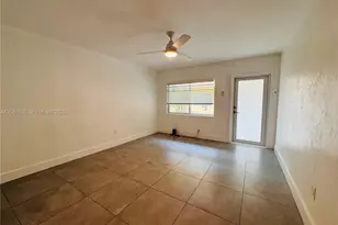 75 Washington Ave, Miami Beach, FL 33139 - Photo 1