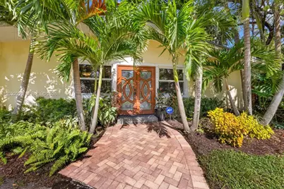 13720 SW 74th Ct, Palmetto Bay, FL 33158 - Photo 1