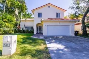 6622 Acacia Ct, South Miami, FL 33143 - Photo 1