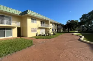505 NW 177th St, Miami Gardens, FL 33169 - Photo 1