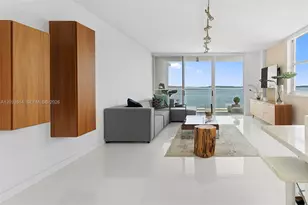 800 Claughton Island Dr, Miami, FL 33131 - Photo 1