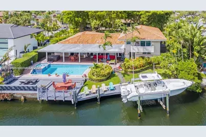 2015 NE 120th Rd, North Miami, FL 33181 - Photo 1