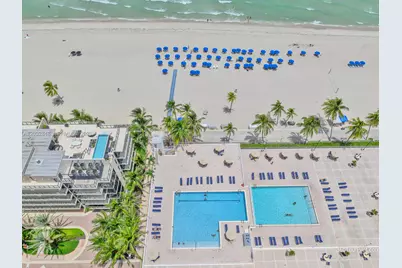 2301 S Ocean Dr #2202, Hollywood, FL 33019 - Photo 1