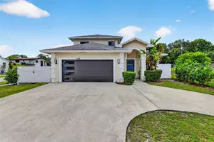 448 NW 15th Way, Fort Lauderdale, FL 33311 - Photo 1
