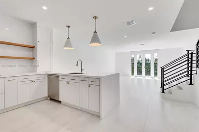 3384 Day Ave #3384, Miami, FL 33133 - Photo 1
