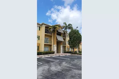 7280 NW 114th Ave #205-8, Doral, FL 33178 - Photo 1