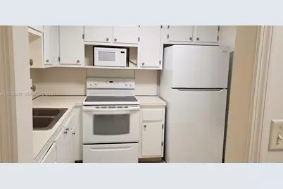 300 NE 12th Ave #205, Hallandale Beach, FL 33009 - Photo 1