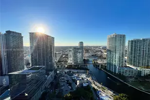 68 SE 6th St, Miami, FL 33131 - Photo 1