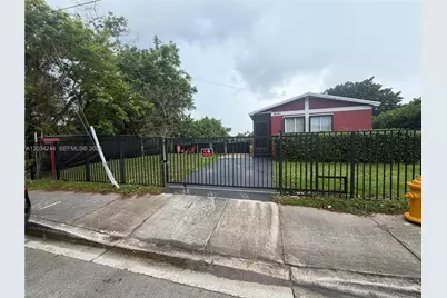 16980 SW 104th Ave, Miami, FL 33157 - Photo 1