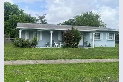 17132 NW 9th Ct, Miami Gardens, FL 33169 - Photo 1