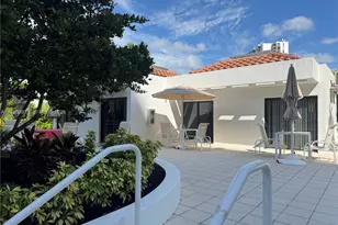 20281 E Country Club Dr, Aventura, FL 33180 - Photo 1